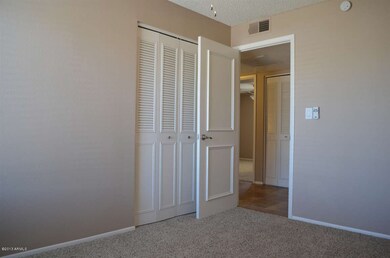 7101 W COCHISE DR 027