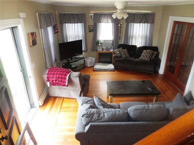 625 Oakland Beach Ave, Warwick, RI 02889 - photo 6