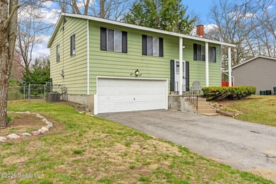 2-web-or-mls-58-curt-blvd