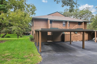 2407 Cypress Pond Rd unit 2407, Palm Harbor, FL 34683 - photo 2