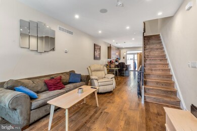 2223 Wilder St, Philadelphia, PA 19146 - photo 4