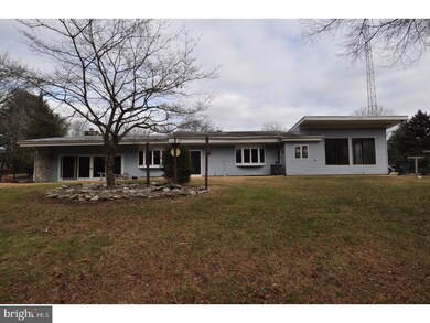 17 Retreat Rd, Southampton, NJ 08088 - photo 2