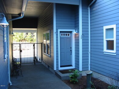 Waldport New Listing 030
