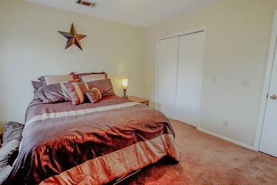 5203 J Albert Dr, East Bernard, TX 77435 - photo 4