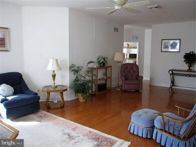 1043 Burgundy Cir, Pennsburg, PA 18073 - photo 3