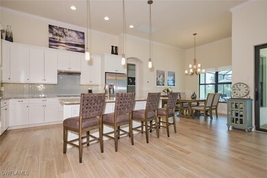 Kitchen, Breakfast Bar and Dining Area
