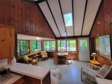 3300 Baker St unit 16, Mohegan Lake, NY 10547 - photo 4