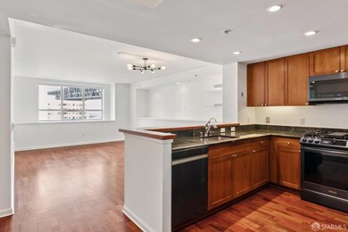 Bridgeview unit 907, San Francisco, CA 94105 - photo 2