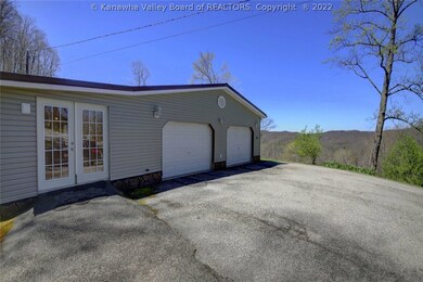 10 Mountain View, Alum Creek, WV 25003 - photo 5
