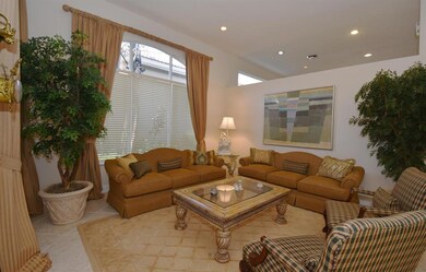 Living-Room (3)