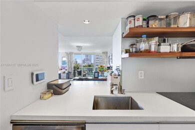 Mirador 1200 unit 615, Miami Beach, FL 33139 - photo 5