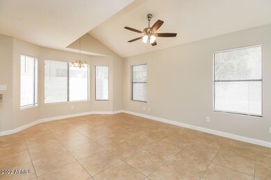 1030 E Sunburst Ln, Tempe, AZ 85284 - photo 5