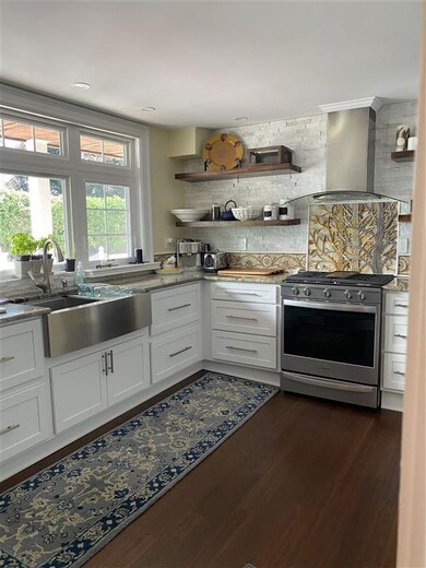 21 Mansfield Place, Rutland, VT 05701 - photo 4