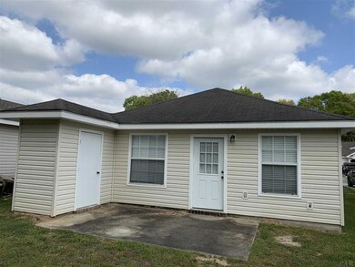 2440 Trailwood Dr, Cantonment, FL 32533 - photo 4