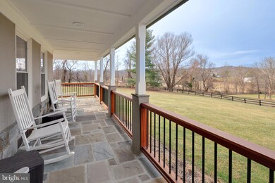 35583 Windover Hill Ln, Round Hill, VA 20141 - photo 3