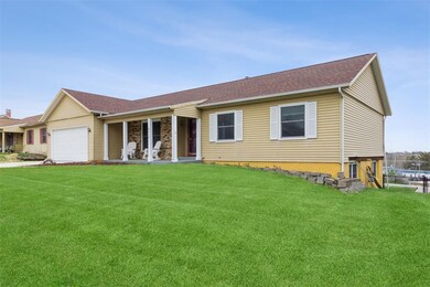 4310 Orchard Dr NW, Cedar Rapids, IA 52405 - photo 2