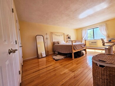 32 Whites Ave unit D33, Watertown, MA 02472 - photo 5