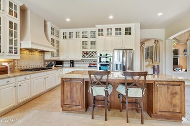 Gourmet kitchen