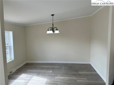 Formal Dining