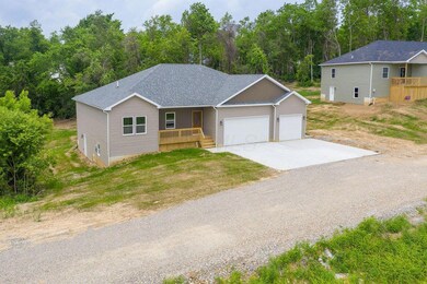 10780 Licking Trails Rd, Thornville, OH 43076 - photo 2