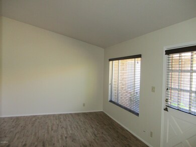 6415 S Kenneth Place unit D, Tempe, AZ 85283 - photo 7
