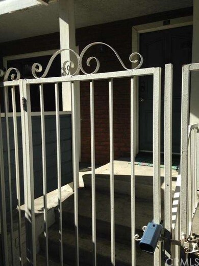 Front entrance security gate (lockbox location)