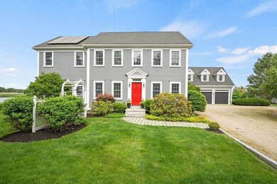 386 R Merrimac St, Newburyport, MA 01950 - photo 2