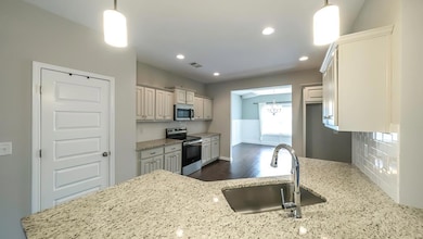 116 Camilla Dr, Carrollton, GA 30116 - photo 7