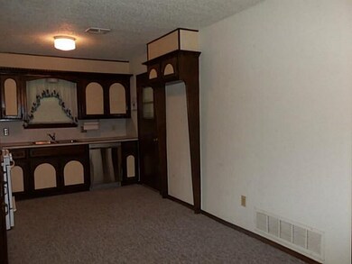 17 Oak Hollow Rd, Shawnee, OK 74804 - photo 6