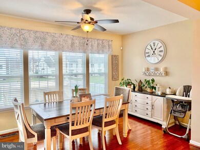 407 Matisse Way unit 407, Williamstown, NJ 08094 - photo 6