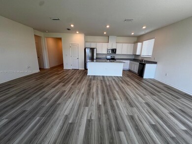 6597 Estero Bay Dr, Fort Myers, FL 33908 - photo 4