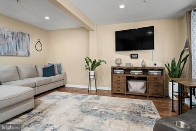 761 Pine Drift Dr, Odenton, MD 21113 - photo 4