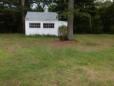 111 Curran Rd, Cumberland, RI 02864 - photo 4