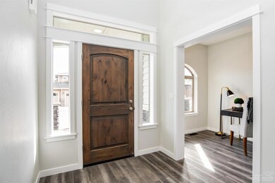 19545 Sager Loop, Bend, OR 97702 - photo 3