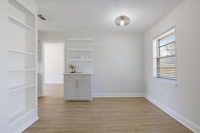 1004 Dyche Ln, Alvin, TX 77511 - photo 5