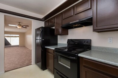 3034_W_Redfield_Rd_06