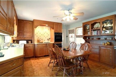 109 W Farnham Ln, Wheaton, IL 60189 - photo 4