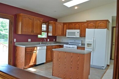 3677 E 300 S, La Porte, IN 46350 - photo 7