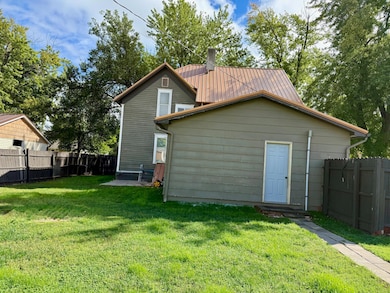 203 E 2nd St, Tripp, SD 57376 - photo 7