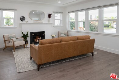 2320 Hillcrest Dr, Los Angeles, CA 90016 - photo 7