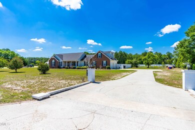 44 Oak Hill Dr, Dunn, NC 28334 - photo 4