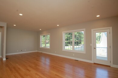 1 Sheffield Way unit 10A, Londonderry, NH 03053 - photo 7