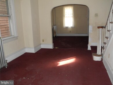 230 W Ridge St, Coaldale, PA 18218 - photo 3