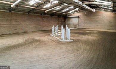 180       x 70       Indoor Arena, fully lighted w