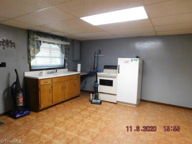 1324 Spero Rd, Asheboro, NC 27205 - photo 6