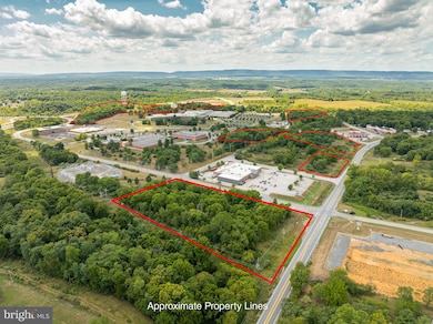 4 Murdock Cir, Kearneysville, WV 25430 - photo 3