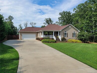 113 Poplar Leaf Dr, Statesville, NC 28625 - photo 2