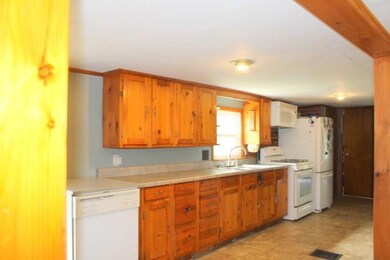 56 Summer St, Mechanic Falls, ME 04256 - photo 2