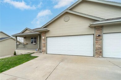 305 W Maple St, Runnells, IA 50237 - photo 4