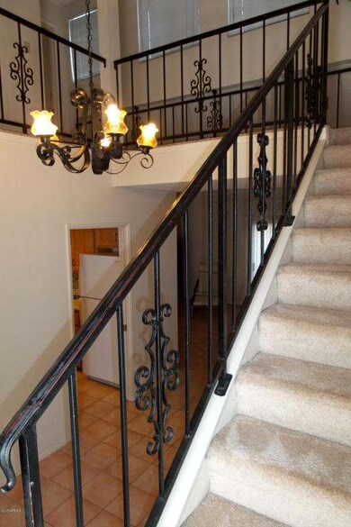 2914 N Casa Tomas Ct, Phoenix, AZ 85016 - photo 5